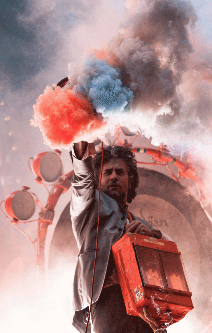 Flaming lips frontman live in 20134